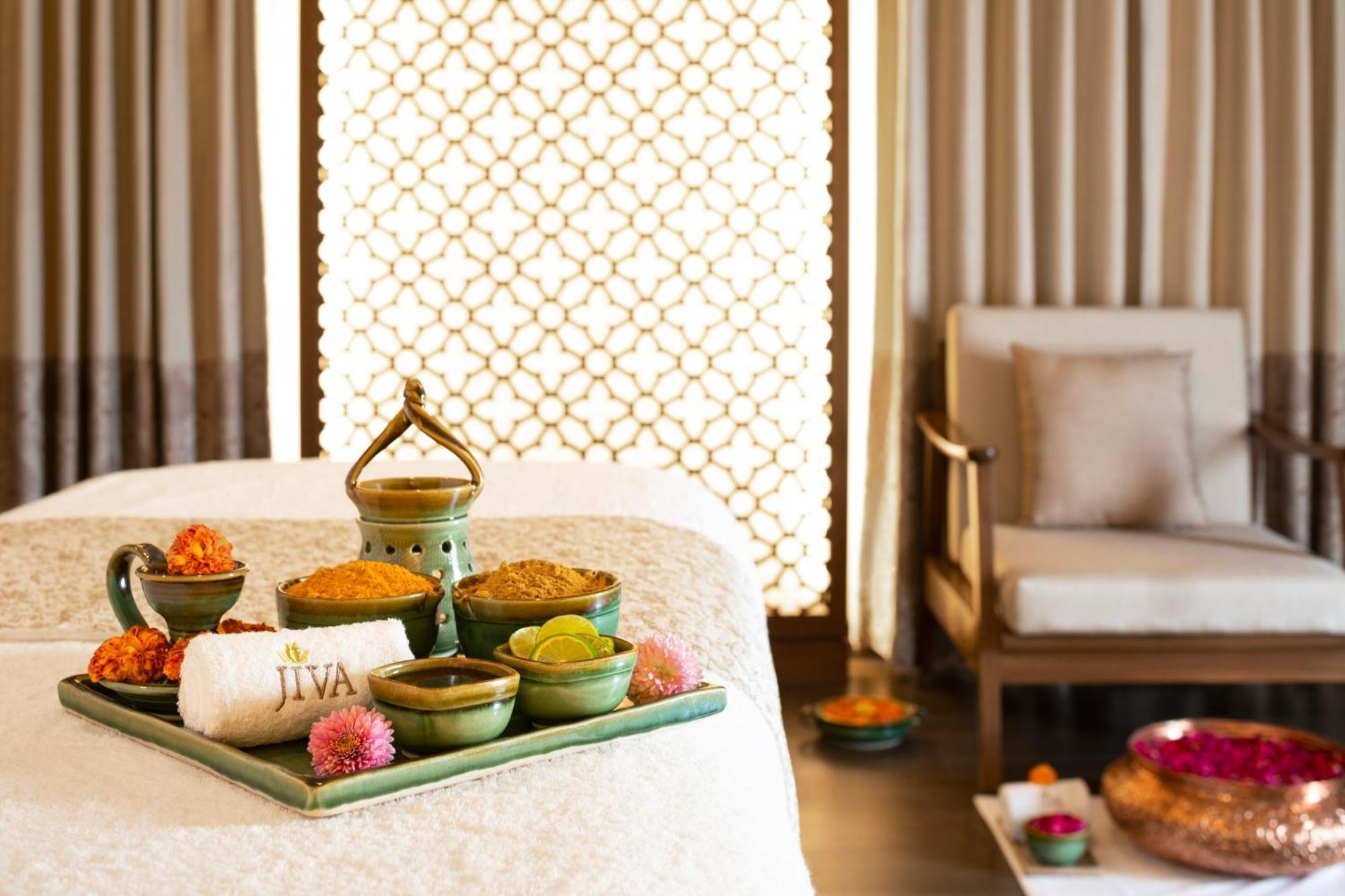 Taj Ganges Варанаси Екстериор снимка Ayurvedic spa