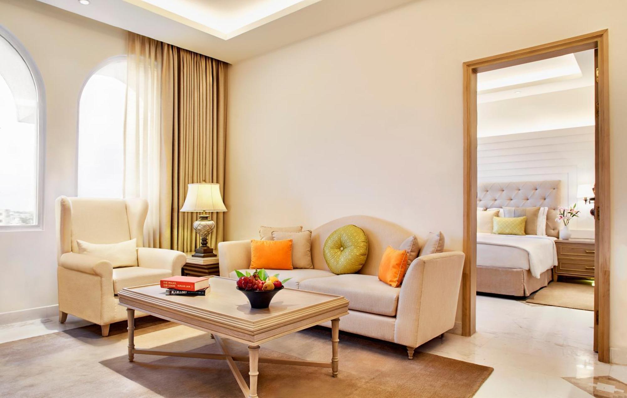 Taj Ganges Варанаси Екстериор снимка Suite